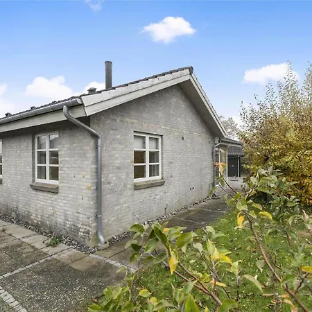 N088-karrebaeksminde-baekkene-201-b
